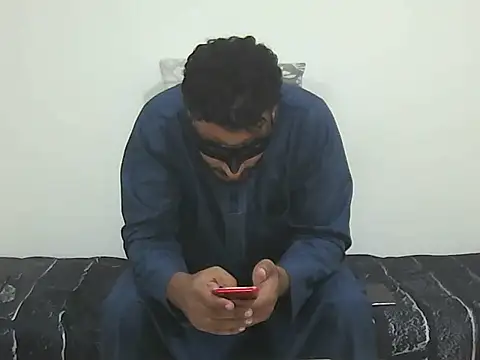 Snapshot of foxsanSs chatting on July 2026 04:44:01 PM foxsanSs online show from July 2026 04:44:01 PM