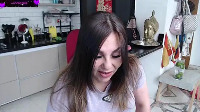 Snapshot of Myrnasexxx chatting on June 2026 04:01:02 PM Myrnasexxx online show from June 2026 04:01:02 PM