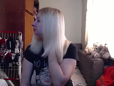 BustyBlond online show from February 2025 05:26:01 AM