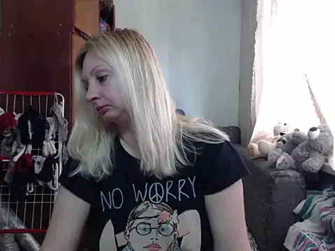 BustyBlond online show from February 2025 09:15:02 AM