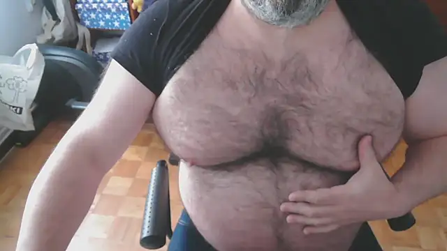 mikeyhotbear online show from March 2025 04:55:02 PM