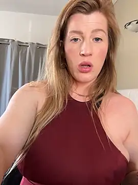 FoxyFrenchy online show from April 2026 03:57:01 PM