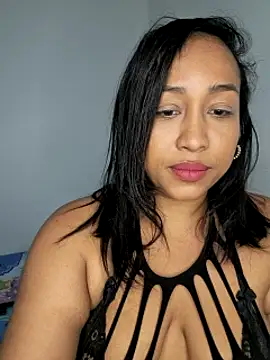 Snapshot of PiloseByelarus chatting on February 2025 06:00:01 AM PiloseByelarus online show from February 2025 06:00:01 AM