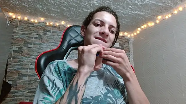 omar alurba online show from November 2025 11:17:01 PM