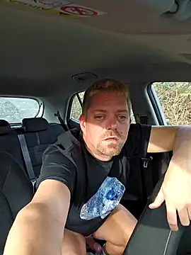 Trucker Hunter online show from January 2025 10:29:02 AM