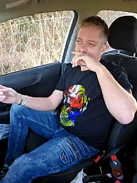 Trucker Hunter online show from January 2025 09:51:02 AM