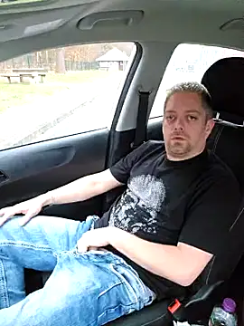 Trucker Hunter online show from March 2025 04:51:02 PM