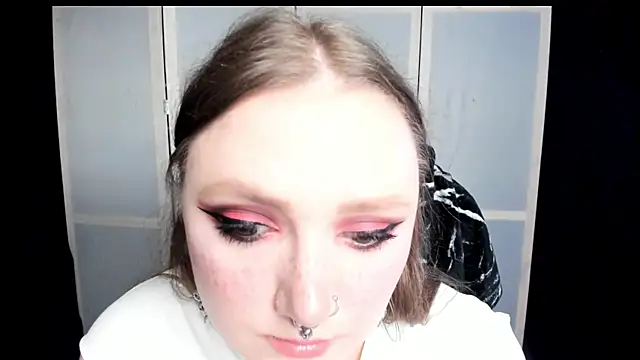 YourDyingBride online show from June 2026 03:25:01 AM