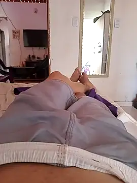 JOHN GOSTOSO online show from October 2025 02:13:02 PM