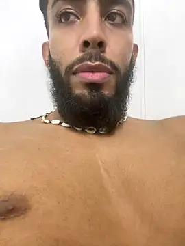 Alessandro  Rossi online show from October 2025 06:28:02 PM