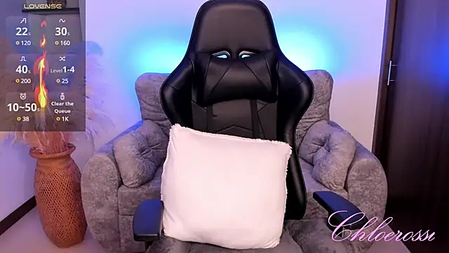 Snapshot of chloerossi chatting on February 2025 10:43:02 PM chloerossi online show from February 2025 10:43:02 PM