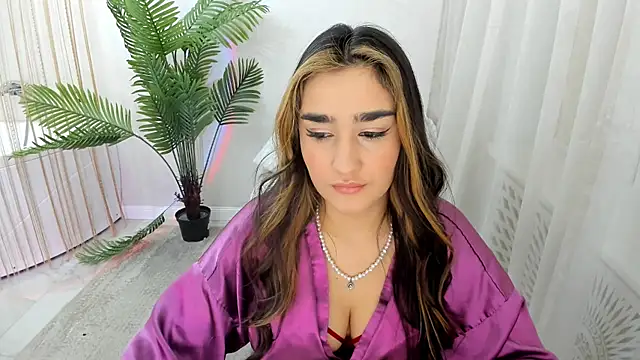 GoldenHeart 1 online show from March 2026 07:30:01 PM