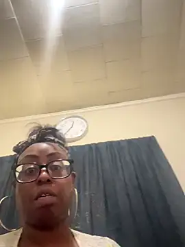 Snapshot of Goddesskarisma chatting on October 2025 07:36:02 PM Goddesskarisma online show from October 2025 07:36:02 PM