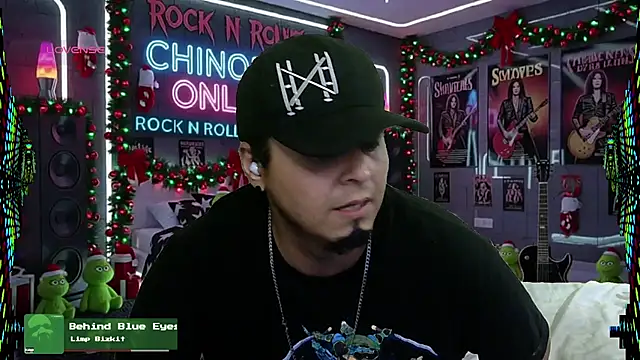 Snapshot of chino_roz chatting on December 2025 08:35:01 PM chino roz online show from December 2025 08:35:01 PM