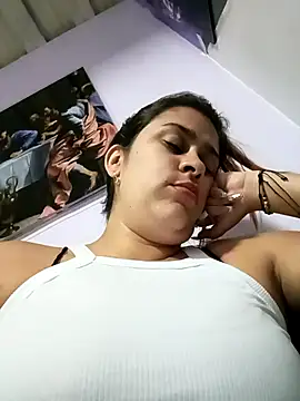 Snapshot of Latina_sexy1 chatting on November 2025 02:12:01 AM Latina sexy1 online show from November 2025 02:12:01 AM