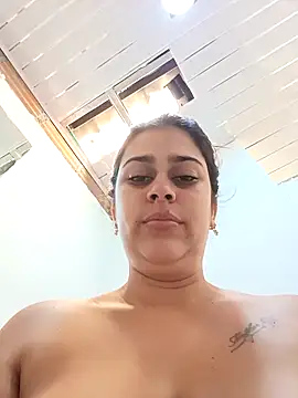 Snapshot of Latina_sexy1 chatting on November 2025 02:32:01 PM Latina sexy1 online show from November 2025 02:32:01 PM