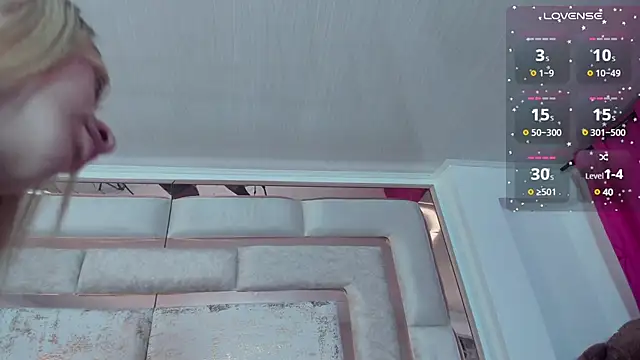 kimjonnes01 online show from February 2025 07:48:01 AM