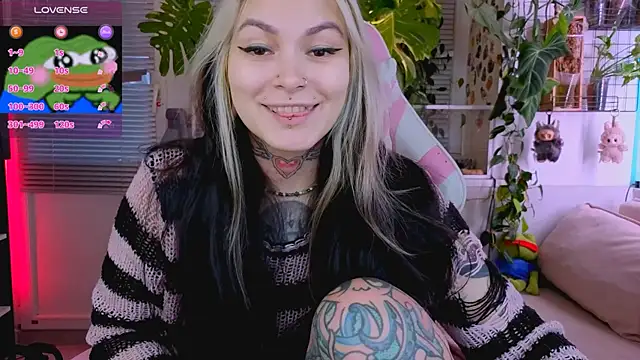 Snapshot of jelya_sg chatting on October 2025 12:33:01 PM jelya sg online show from October 2025 12:33:01 PM