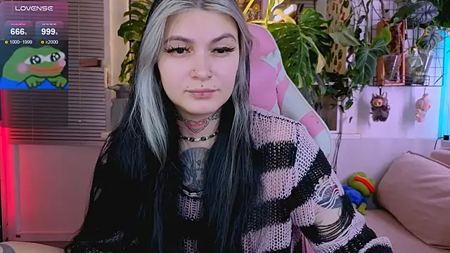 Snapshot of jelya_sg chatting on December 2025 01:27:01 PM jelya sg online show from December 2025 01:27:01 PM