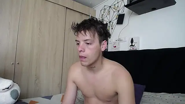 Santiago kiler online show from September 2025 12:27:01 PM