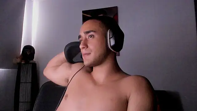 AlexRivera6 online show from December 2024 10:10:02 PM