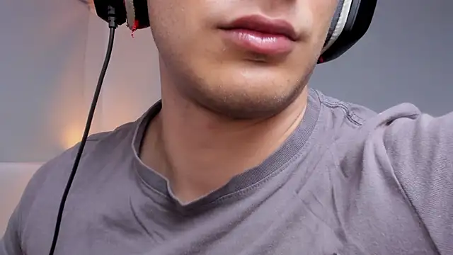 AlexRivera6 online show from January 2025 10:36:01 PM