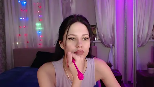 Snapshot of Zlata888 chatting on March 2025 07:47:02 AM Zlata888 online show from March 2025 07:47:02 AM