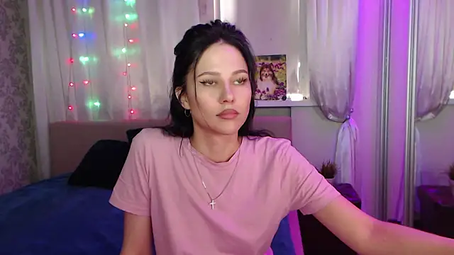 Snapshot of Zlata888 chatting on September 2025 10:51:01 AM Zlata888 online show from September 2025 10:51:01 AM