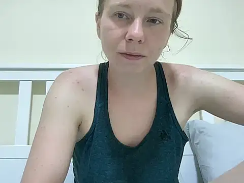 SweetLucy96 online show from November 2025 10:05:01 AM