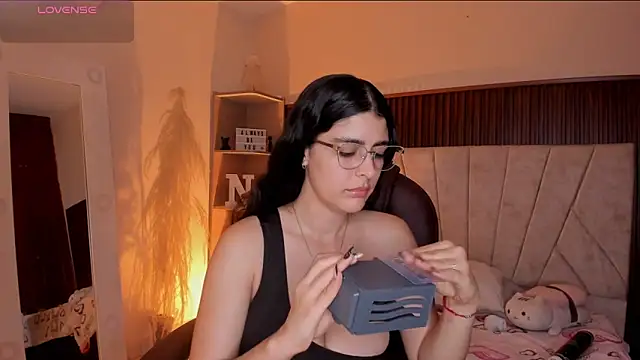  Niah  online show from January 2026 08:45:02 PM