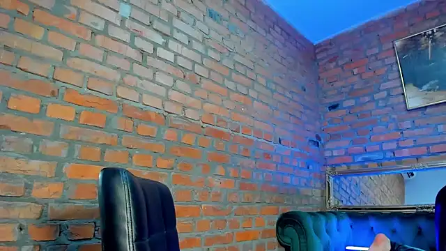 Snapshot of MistressMilana chatting on December 2024 03:10:02 PM MistressMilana online show from December 2024 03:10:02 PM