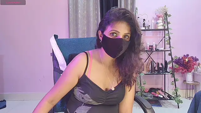 Naughty nightz online show from October 2025 03:44:01 PM