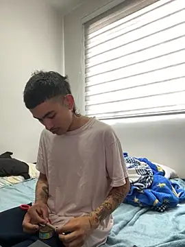 sorry-mom69 online show from November 2025 05:29:02 PM