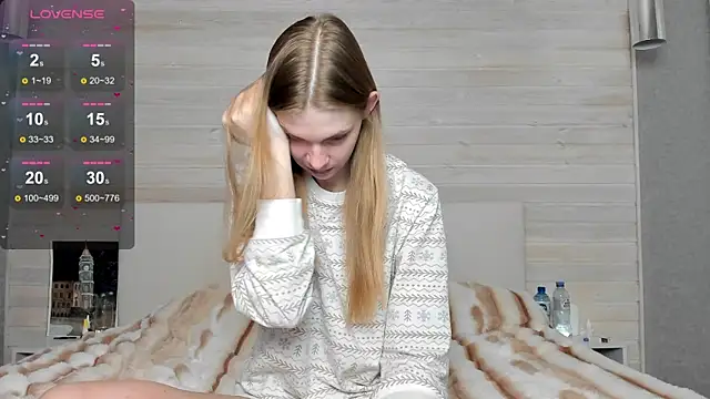 molly hunt  online show from February 2025 03:12:02 AM