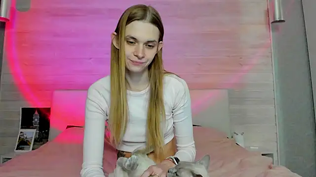 molly hunt  online show from February 2026 05:55:02 PM