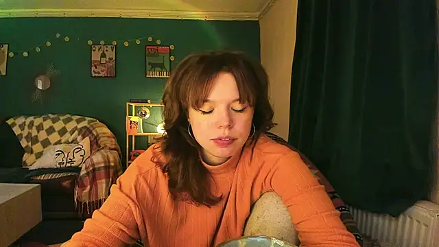 ClancyMorissey online show from November 2025 06:41:02 PM