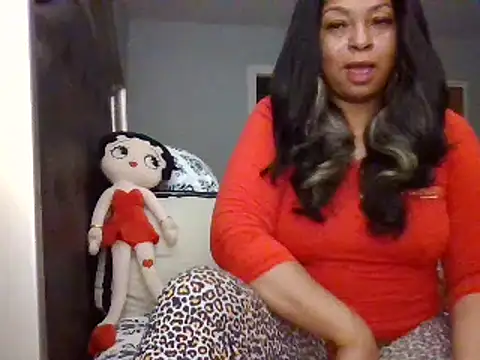 MSweetLindaParks online show from February 2025 10:36:02 AM