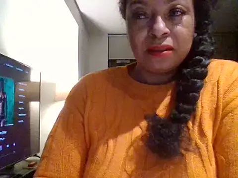 MSweetLindaParks online show from March 2025 08:02:02 AM