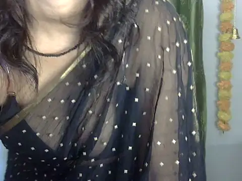 SEXY-MAHI- online show from December 2024 04:04:01 PM