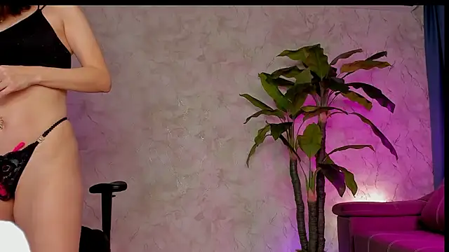 Emma7 online show from February 2025 01:33:01 AM