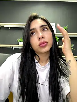 isabella jade online show from November 2025 01:45:01 PM