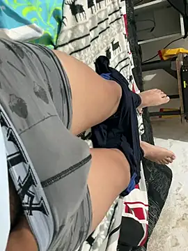 elvis0966 online show from December 2024 04:02:02 AM