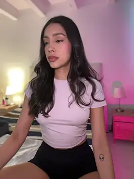 SelenaStone online show from April 2026 10:11:02 PM