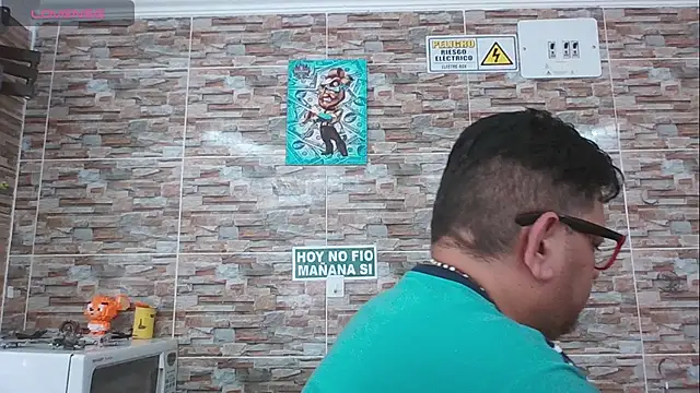 SexDiffrent online show from October 2025 07:03:01 PM