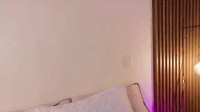 kim blake online show from April 2026 12:21:01 PM