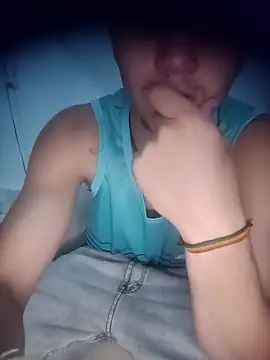 Snapshot of NathanZ11 chatting on April 2026 09:21:02 PM NathanZ11 online show from April 2026 09:21:02 PM