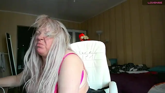 Snapshot of PamHardFuck chatting on February 2026 02:13:01 PM PamHardFuck online show from February 2026 02:13:01 PM