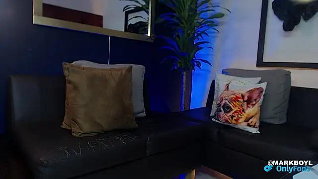 Snapshot of Markboyl chatting on December 2024 01:05:02 PM Markboyl online show from December 2024 01:05:02 PM