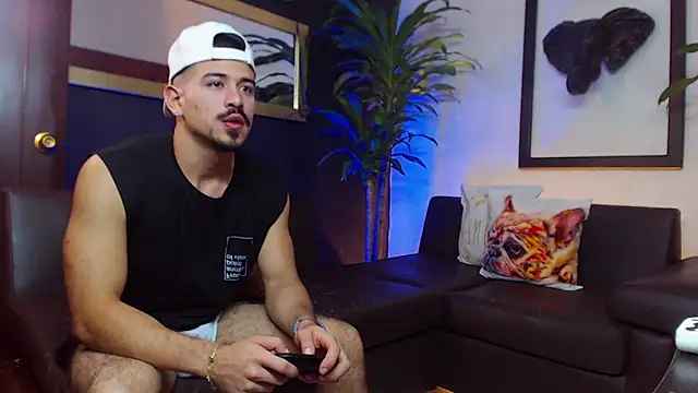 Snapshot of Markboyl chatting on March 2025 03:57:01 AM Markboyl online show from March 2025 03:57:01 AM