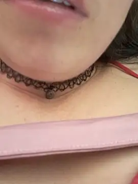 Alexandrasaenz online show from November 2025 09:03:01 PM